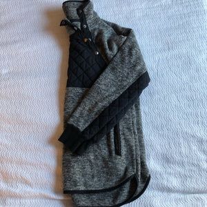 Abercrombie fleece pull over, size Large